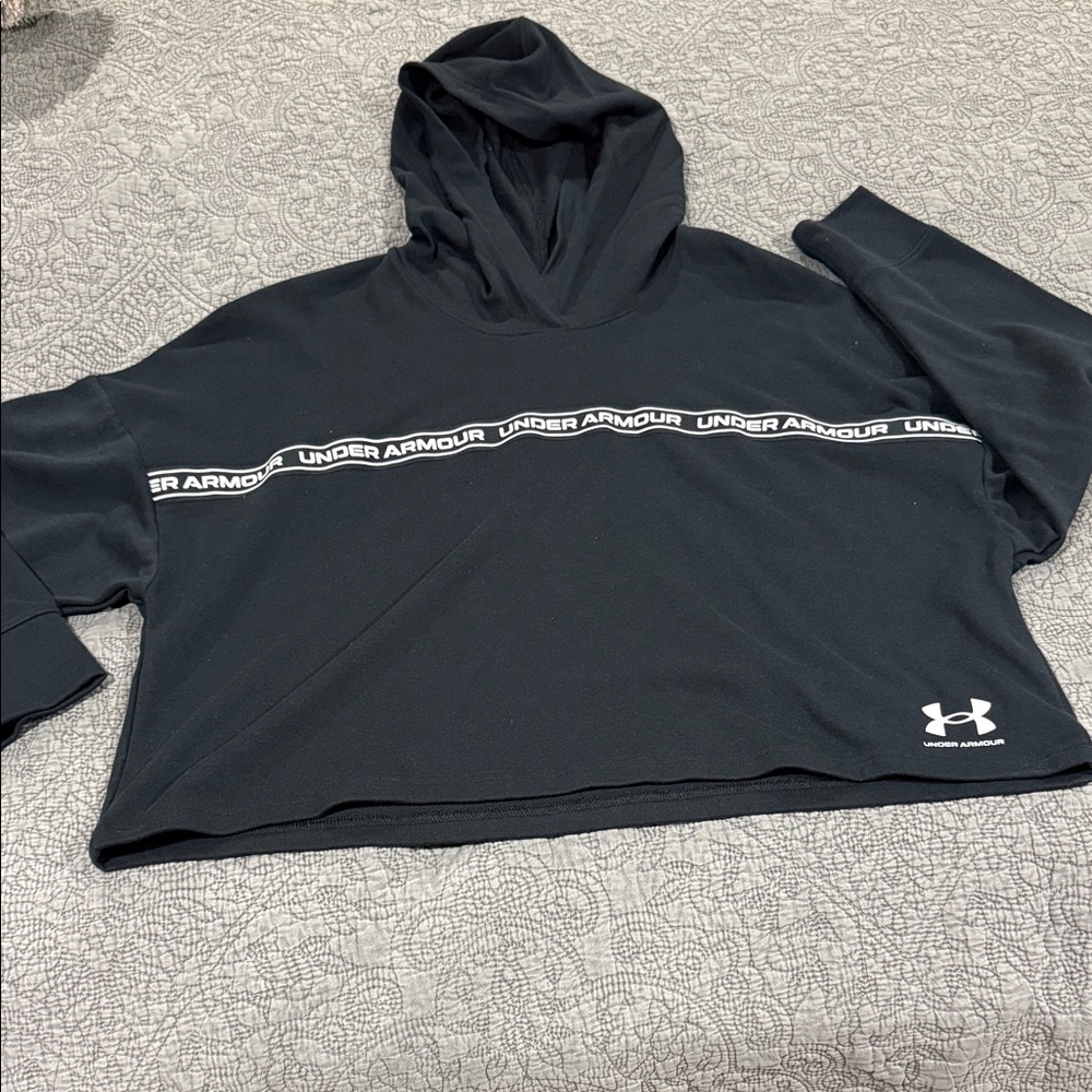 NWT Under Armour Black Hoodie Pullover with Logo
